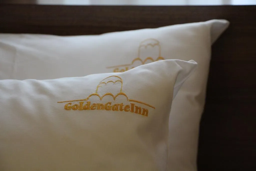 Hotel Golden Gate Inn Kyiv