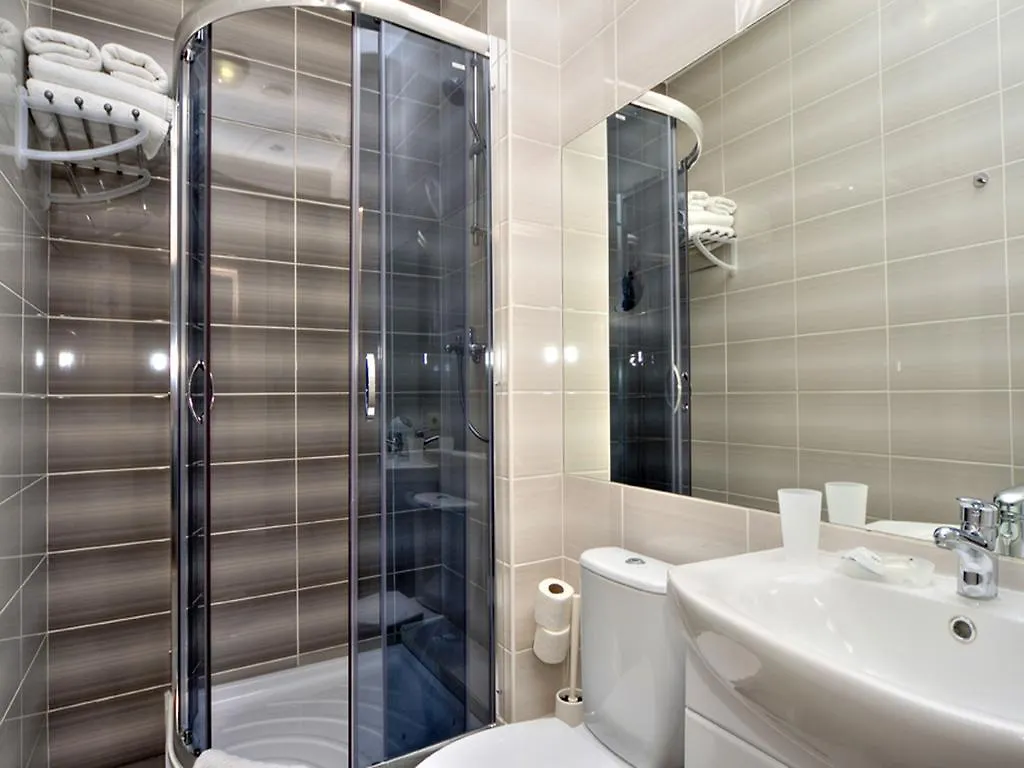 Golden Gate Inn Kyiv